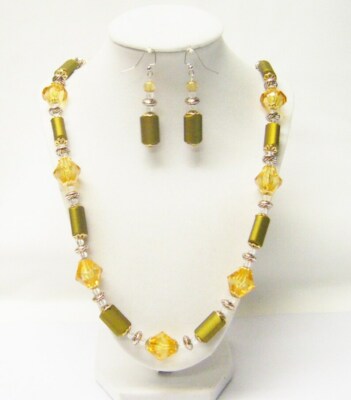 Olive Green Velvet Tube Acrylic Bead Necklace/Earrings Set