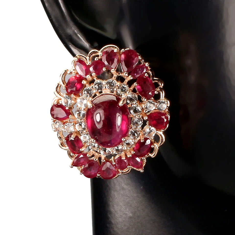 Orecchini In Argento Sterling 925 Ovali Con Rubino 10x8mm E Gemma Simulata In Cz - Immagine 2 di 4