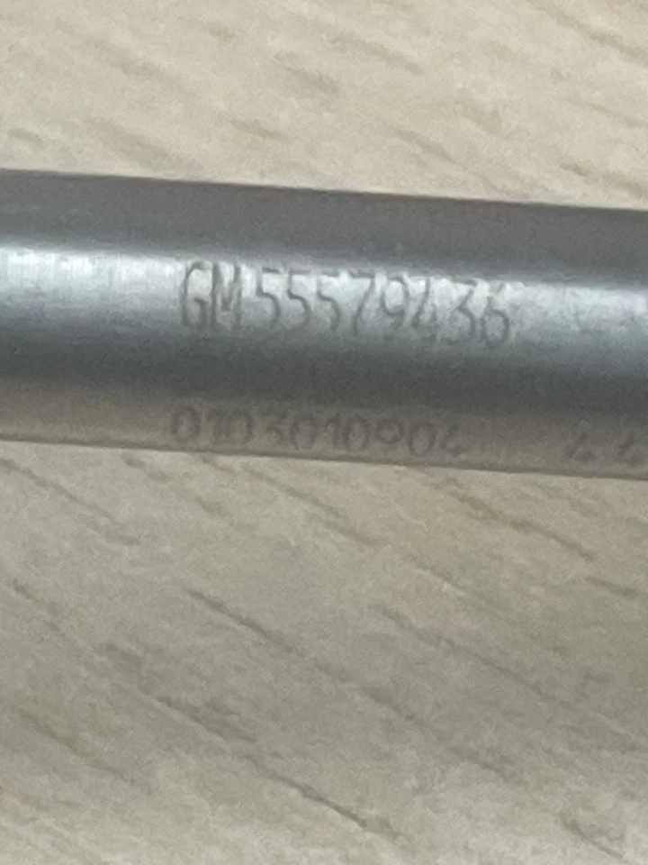 Vauxhall Insignia Glow Plugs with Pressure Sensors Gm55579436 X4 2.0CDTI Single - Image 3 of 4