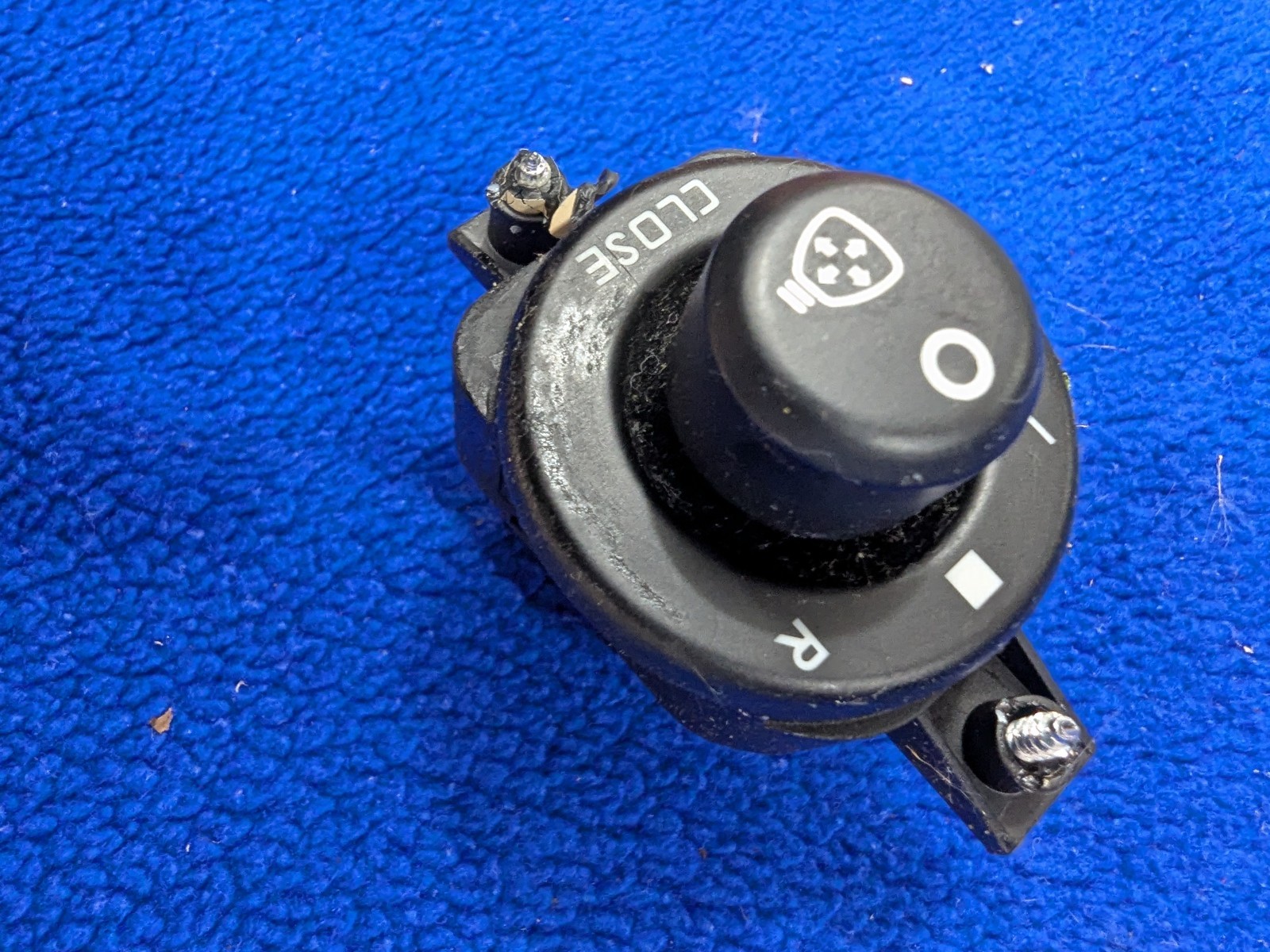 Maserati Quattroporte 2003-2019 Door button