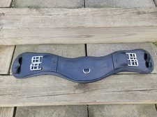 20" County Logic Girth - Black - Original Anatomical Girth