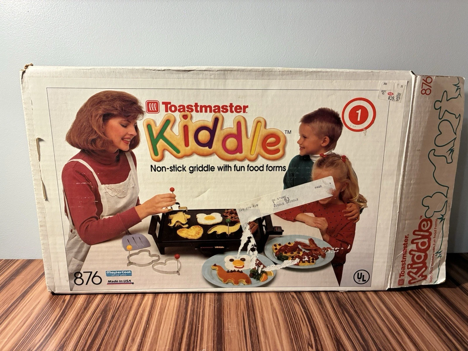 Vintage Toastmaster Kiddle 876 Non-Stick Griddle W/ Fun Food Forms NOB Works