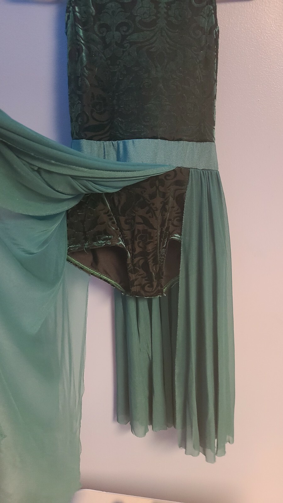 Dance costume / Dress / child size medium / Weiss… - image 4