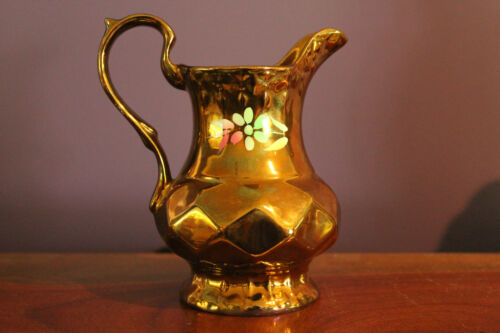 WADE ENGLAND MILK PITCHER COPPER LUSTRE WITH FLORAL AND DIAMOND DESIGN - Picture 1 of 7