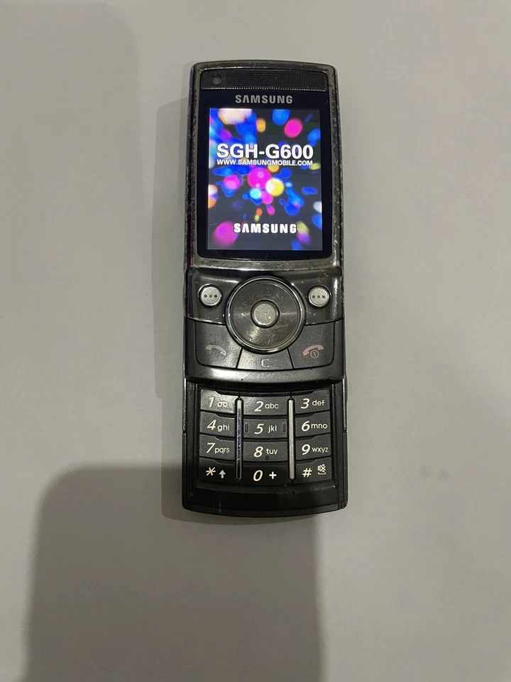 Samsung SGH G600 - Ebony Black (Unlocked) Mobile Phone, photo 3 of 5