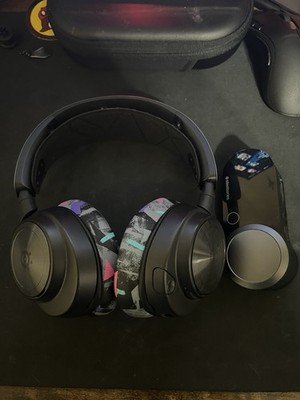 SteelSeries Artics Nova Pro Wired Xbox Edition With Wicked Cushion