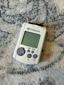 Sega Dreamcast Console BUNDLE HKT-3020 w/ OEM controller, VMU Memory! Excellent