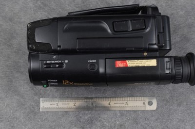 美品　SONY VideoHi8 Handycam CCD-TR12 ② Sony Handycam CCD-TR82 Video8 Camcorder 12x SteadyShot Untested | eBay
