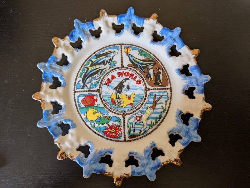 ~~ Vintage Sea World Wall Decorative Plate ~~
