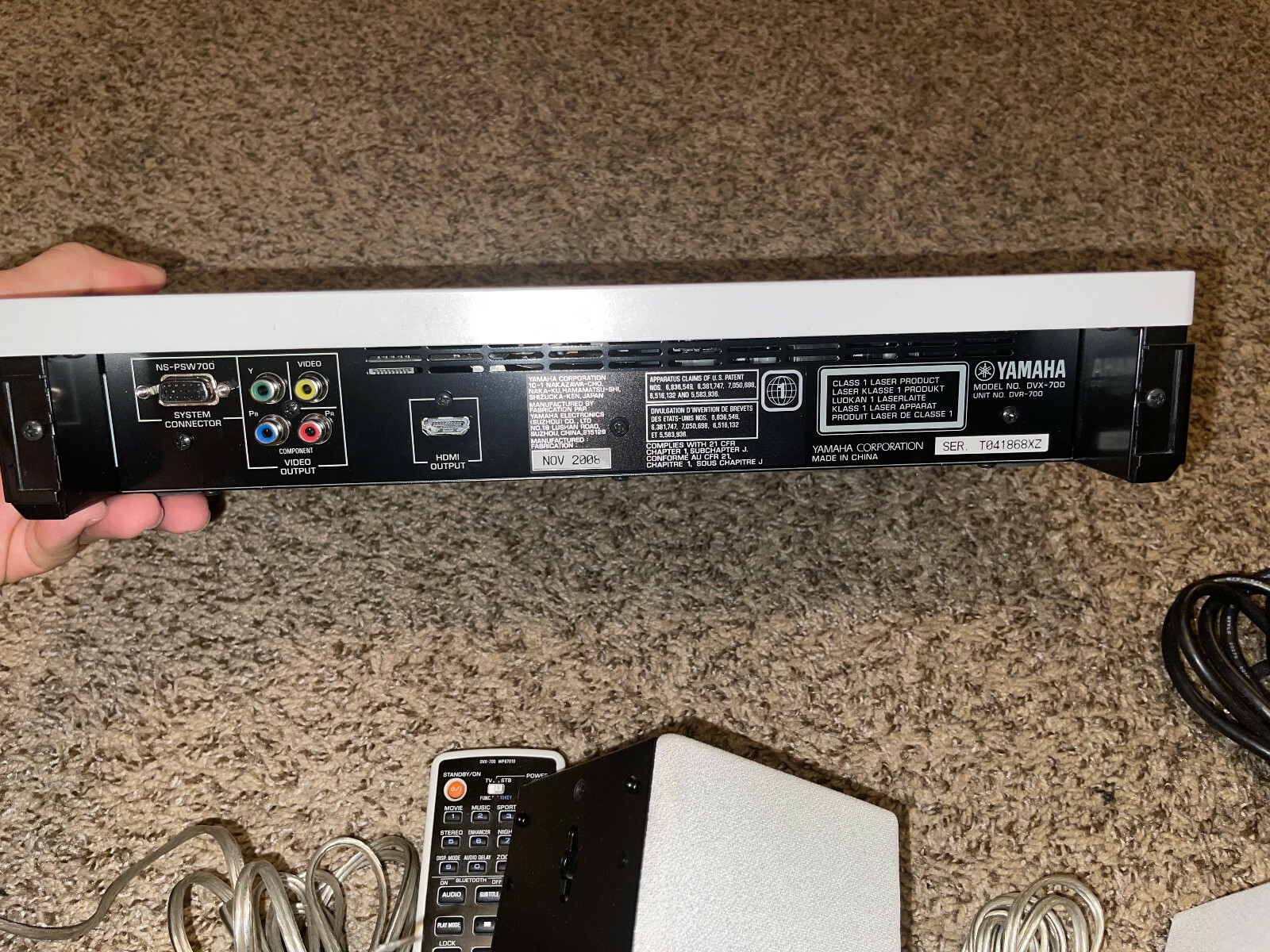 YAMAHA DVR700 W/ DVX700 SUBWOOFER HOME THEATHER SYTEM. SUPER RARE