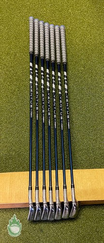 Used RH TaylorMade Sim 2 Max Irons 5-PW/AW Ventus 5-A Senior Graphite Golf Set - Picture 4 of 11