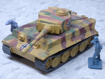 Roco Minitanks Painted WWII German Tiger I Tank & Aifix Soldiers
