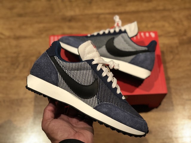 nike navy mens trainers