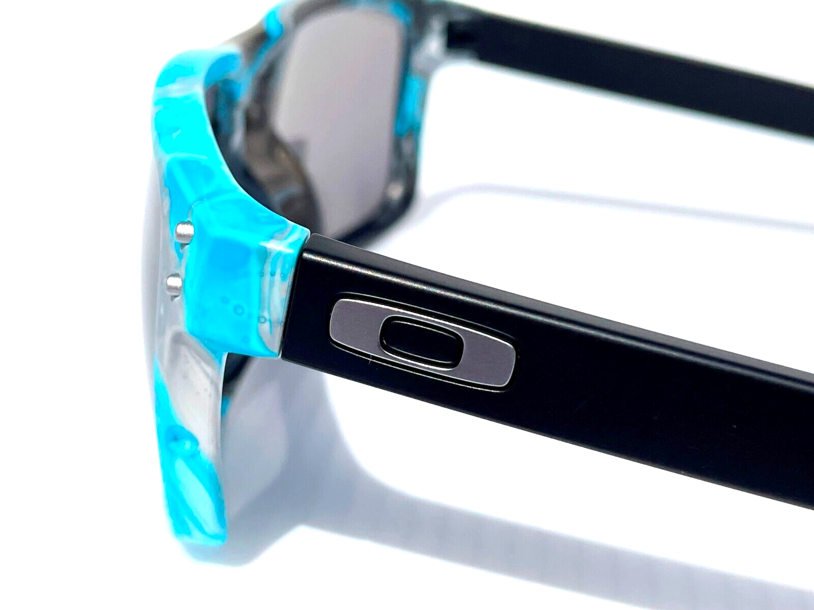 NEW Oakley HOLBROOK Sanctuary Swirl POLARIZED PRIZM Grey Lens Sunglass 9102V8 eBay