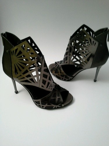 Dolce Vita Hadrian Heel Sandal Peep Toe Cut Out Leather Size 8.5 Pewter $209 - Picture 7 of 9