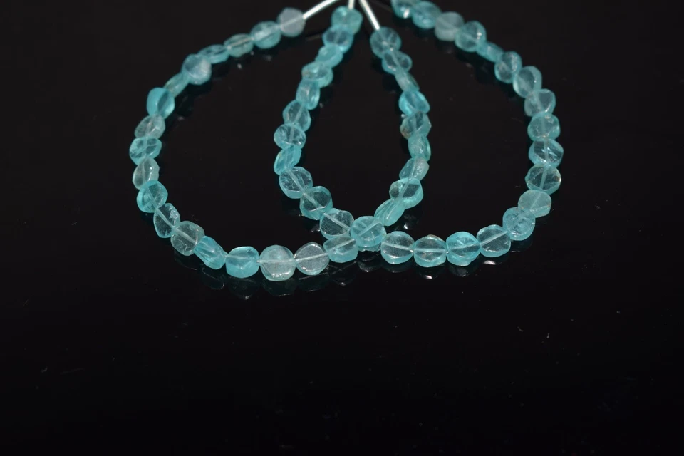 Autentico disco liscio A++ blu apatite moneta pietra preziosa creazione artig... - Immagine 2 di 4