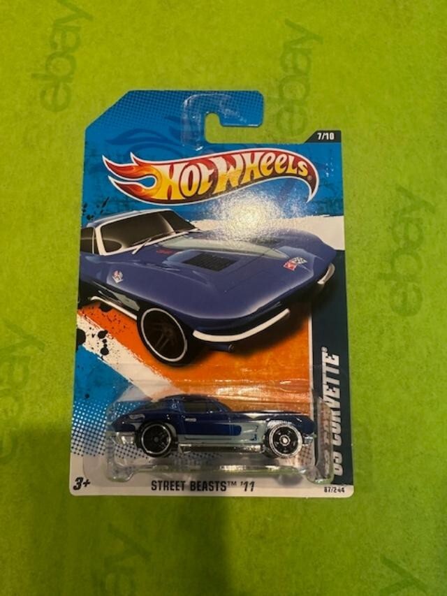 2011 Hot Wheels Street Beasts '63 Corvette #87 Blue