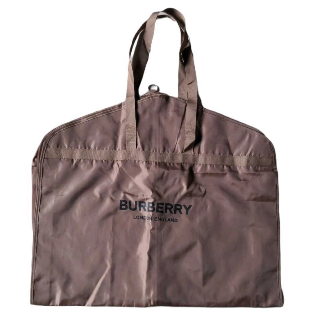 Cloth travel bag Burberry Other in Cloth - 8611763