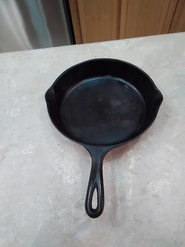 Wagner Ware Cast Iron Skillet Frying Pan Sidney-O- #8 #1058X