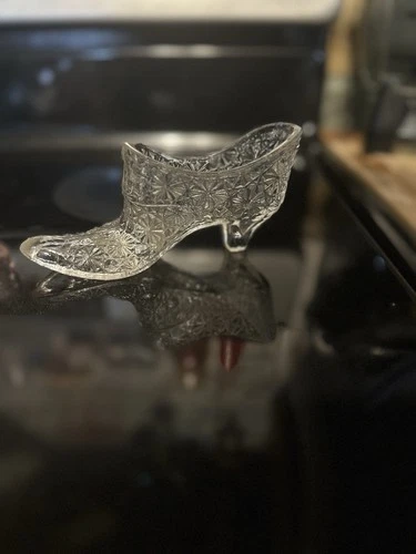 Vintage Fenton Art Glass Clear Daisy & Button Shoe Slipper Clear 6”