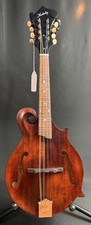 Kentucky KM-606 Standard F-Style Mandolin Walnut Stain w/ Soft Case 750