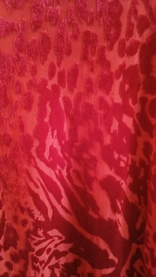 Simply Vera Top Velvet Burnout Red XL - Image 2 of 4