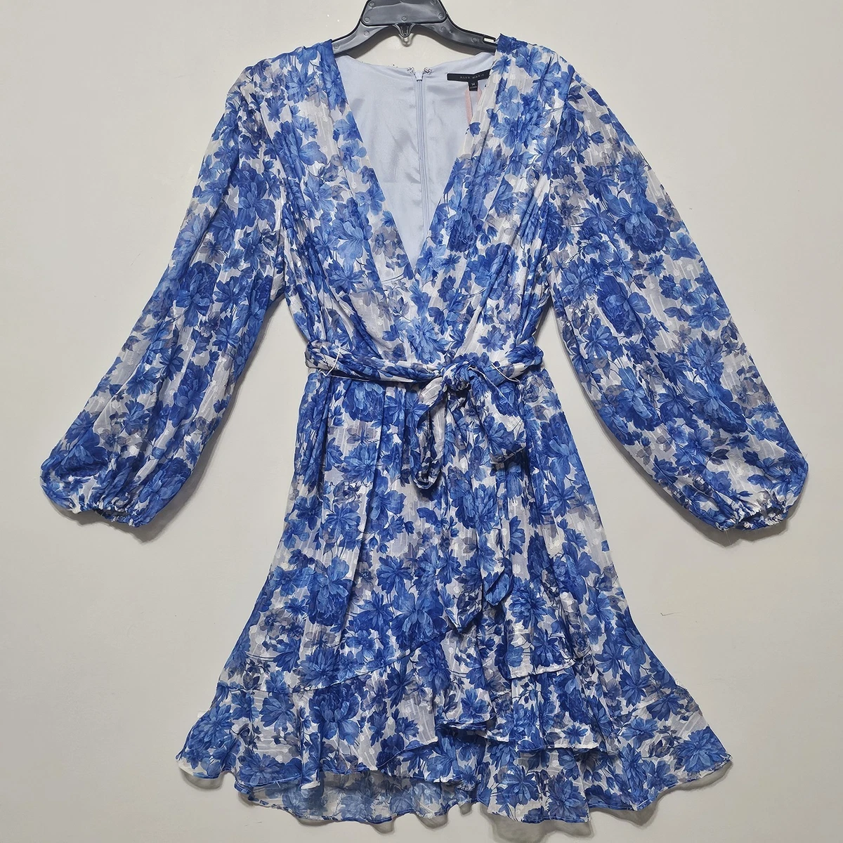 alexis blue and white embroidered dress Alexis Printed Linen Dress
