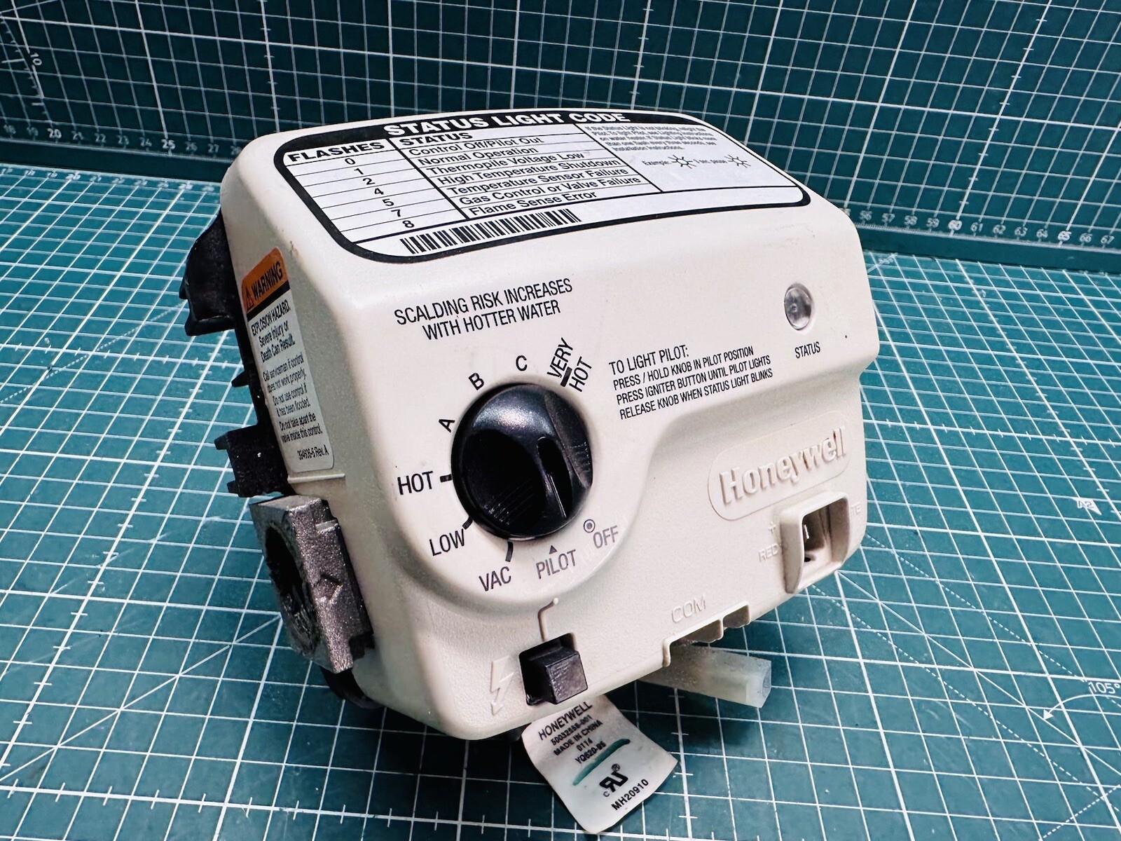 Honeywell Water Heater Gas Control Valve PWV8840B1110 eBay