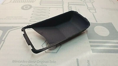 /651/ Mercedes-Benz Abdeckung Türgriff Türöffner links innen W126 A1267660190 - Bild 1 von 2