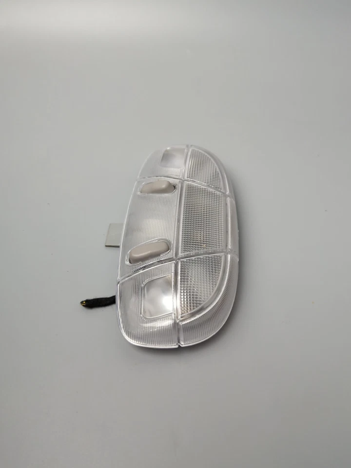 LUZ DE CÚPULA DE TETO DIANTEIRA FORD F-150 2004-2008 - Imagem 3 de 4