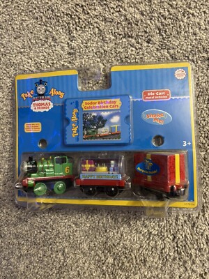 Thomas & Friends Take Along Sodor Birthday Celebration Cars Die-Cast 2006 NEW!