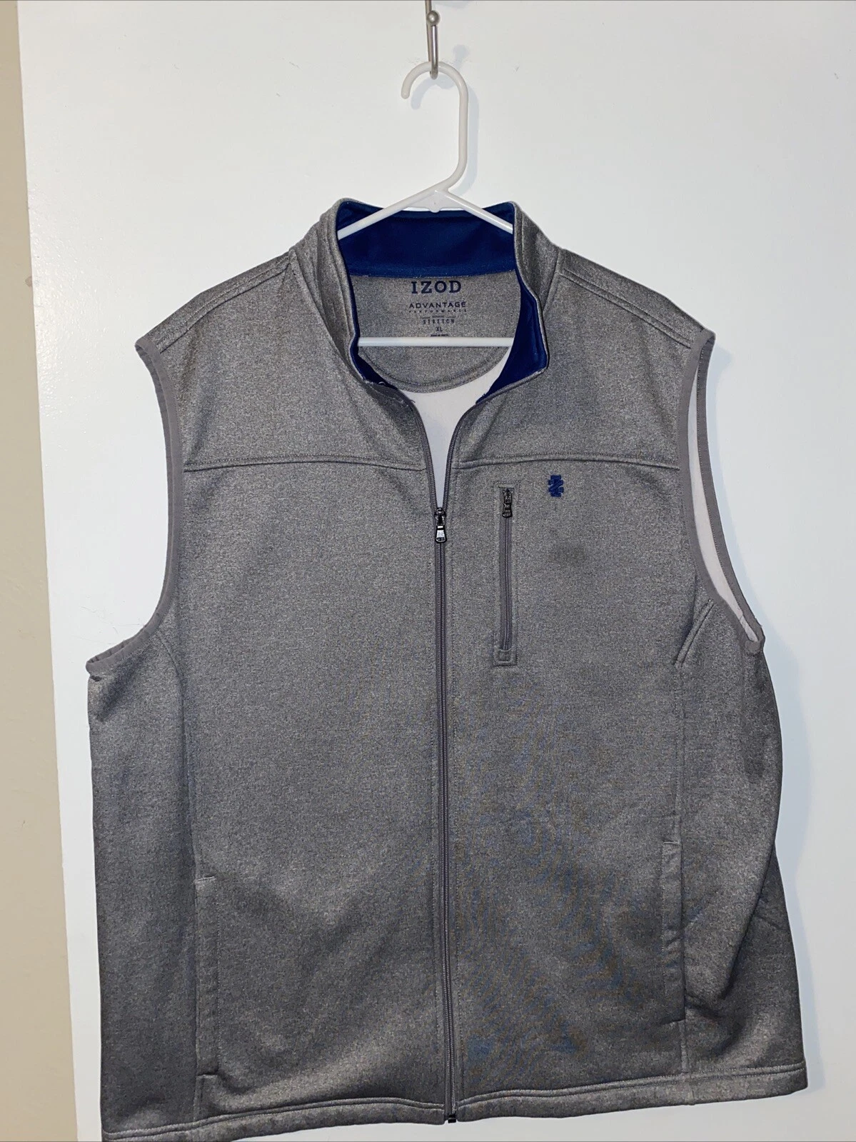 Izod Men's Size XL Fleece Vest Gray Polyester Advantage Stretch