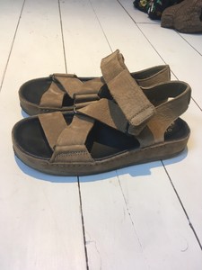 clarks originals sandals