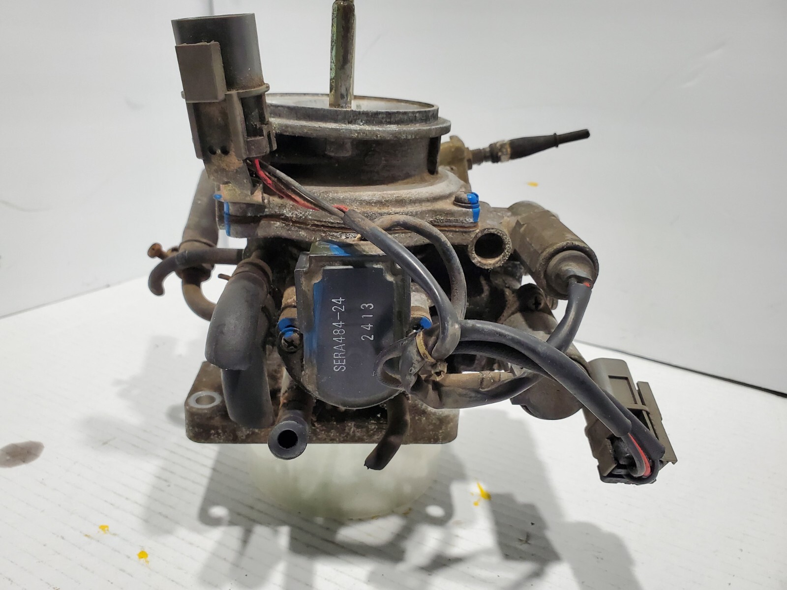 9091 Nissan Pickup D21 4 Cyl AT SERA48424 Throttle Body Intake Valve