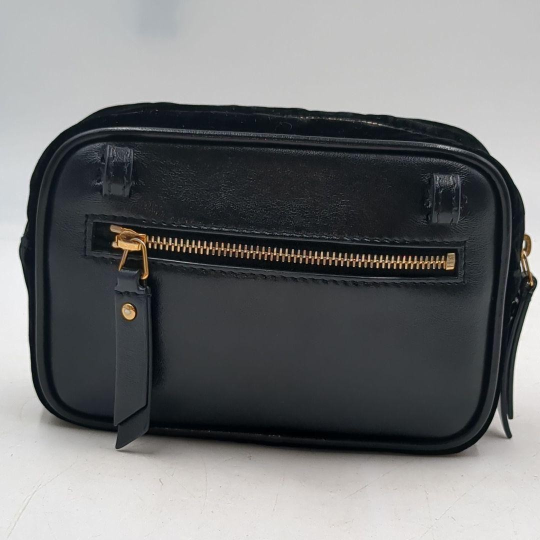 SAINT LAURENT Borsa a tracolla St. Laurent Lou in velluto trapuntato