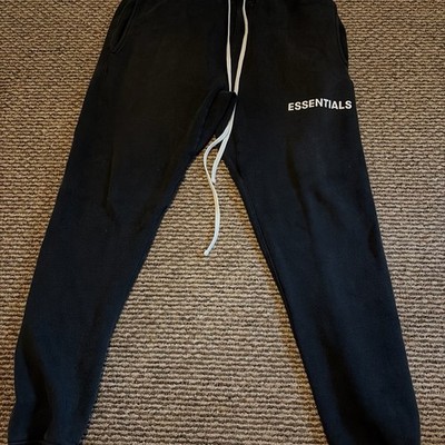 Essentials Men's Black Fleece Jogger Pants L 30'' Inseam 32'' Waist Pockets