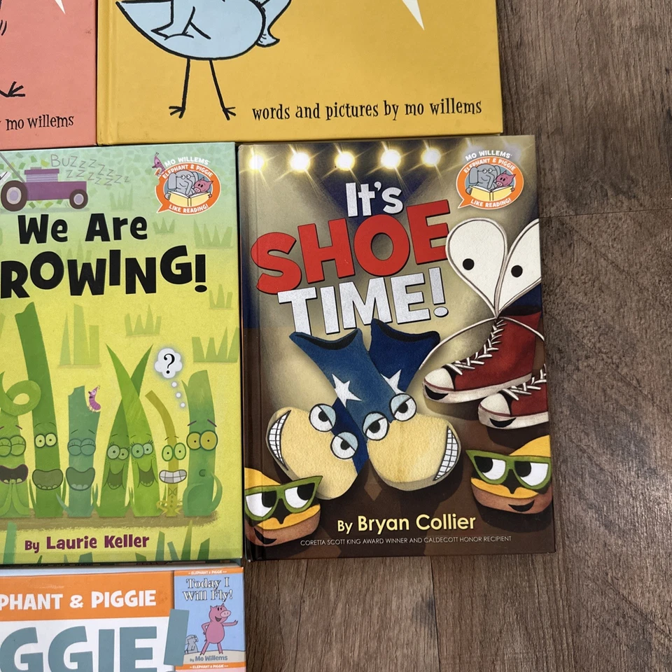 Lot of 11 Mo Willems Elephant & Piggie Pigeon Hardback Books - Image 4 of 4