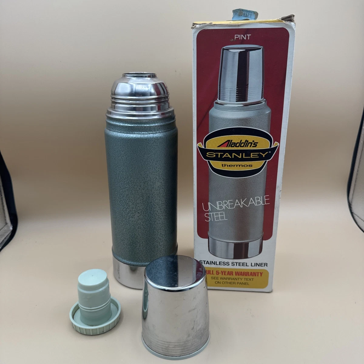 Preços baixos em Vintage Stanley Garrafa de vácuo | eBay