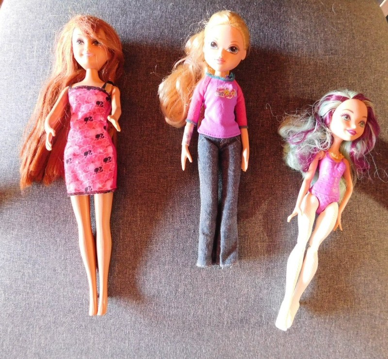 Lot of 3 Mixed Lot of Dolls  BArbie, Maxie Girlz & Mattel Ever After High Madeli