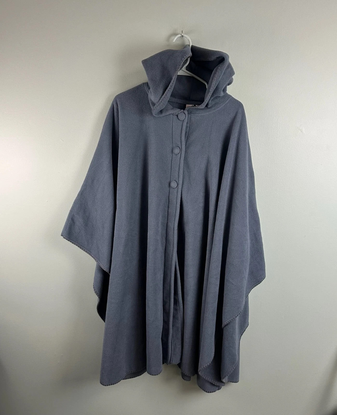 Vintage LL BEAN Poncho Cape Hood Grey Polartec Fleece Traveler USA One Size