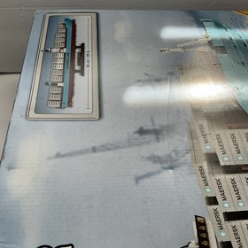 LEGO 10241 Creator Expert Maersk Line Triple E Cargo Ship RETIRED-VINTAGE SET