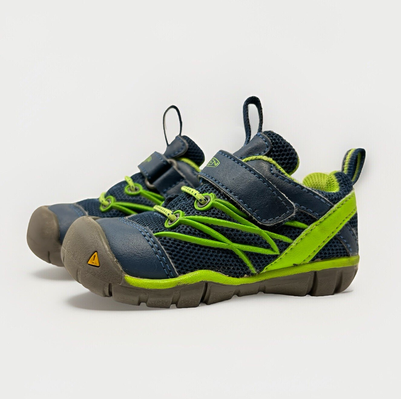 KEEN Chandler CNX Sandali scarpe da acqua per bambini taglia 6 US blu navy verde outdoor trail