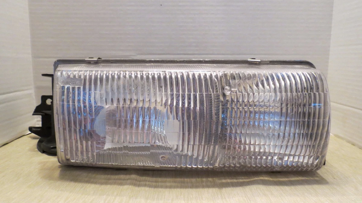 OEM Used 91-96 Caprice Right Headlight Mount Lens Assembly GM 
