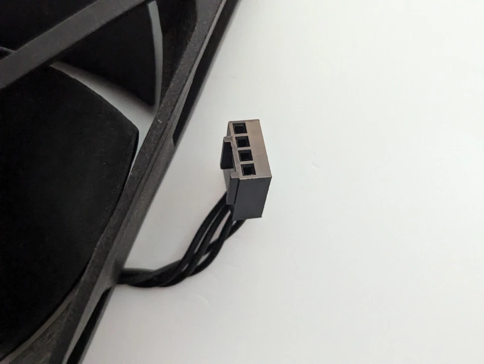 HP OMEN 880 DS12025R12L Front Case Fan Assembly 4 pin original used - Image 3 of 3