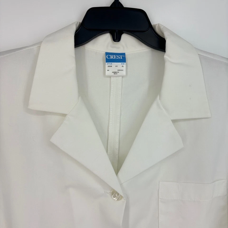 Vintage Crest Adult Size XL Lab Coat White Polyester Cotton Pockets Long Sleeves - Image 2 of 4