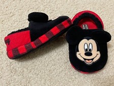 Disney Mickey Mouse Red Black Plaid Plush Toddler Boy's Cozy Slippers Size 7 / 8
