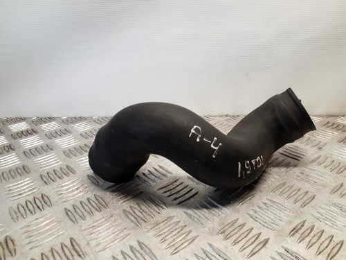 VW PASSAT B5 3B2 Ladeluftkühlerschlauch 058145856A 1.90 Diesel 81kw 30762823