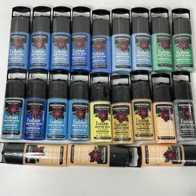 Lot 21 Plaid Dimensional Fabric Fashion Paint 1.1 oz Crafting Glitter Metallic