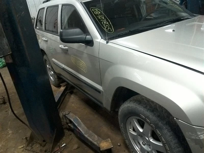 Пассажирский передний шпиндель/кулак без учета SRT8 подходит для 05–10 GRAND CHEROKEE - Изображение 2 из 4