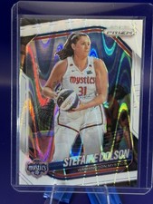 2025 Panini WNBA Prizm White Seismic #112 Stefanie Dolson